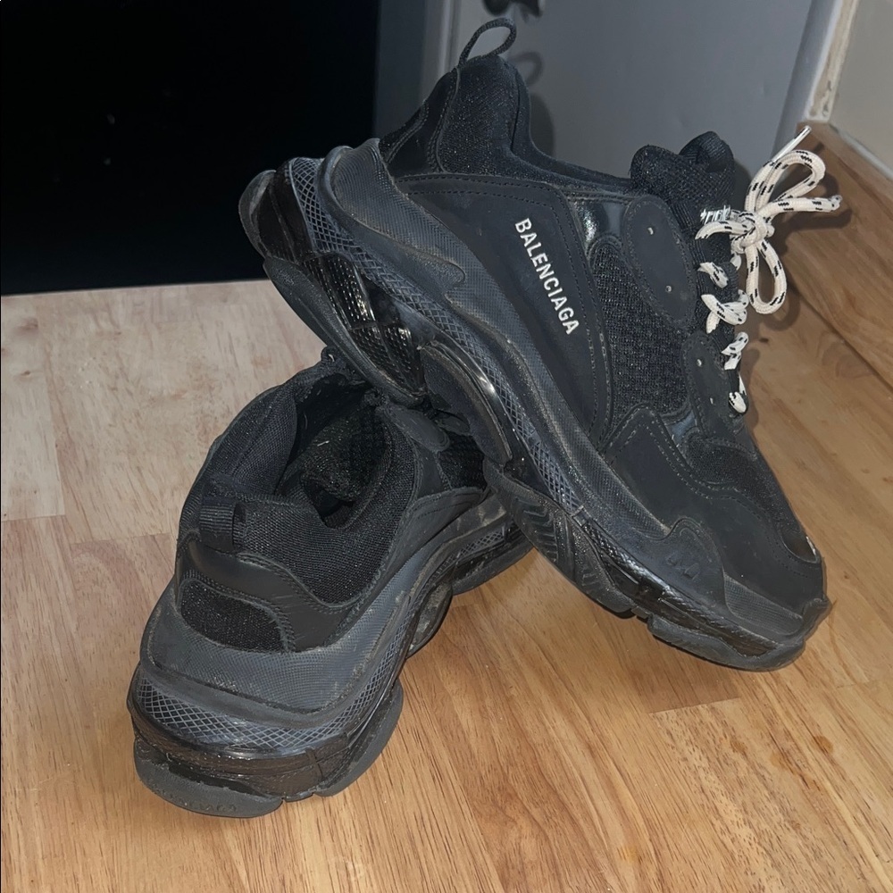 Balenciaga Triple Black Sneakers